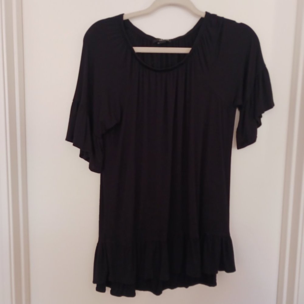 a.n.a Black Ruffled Sleeve Boho Top Size Medium